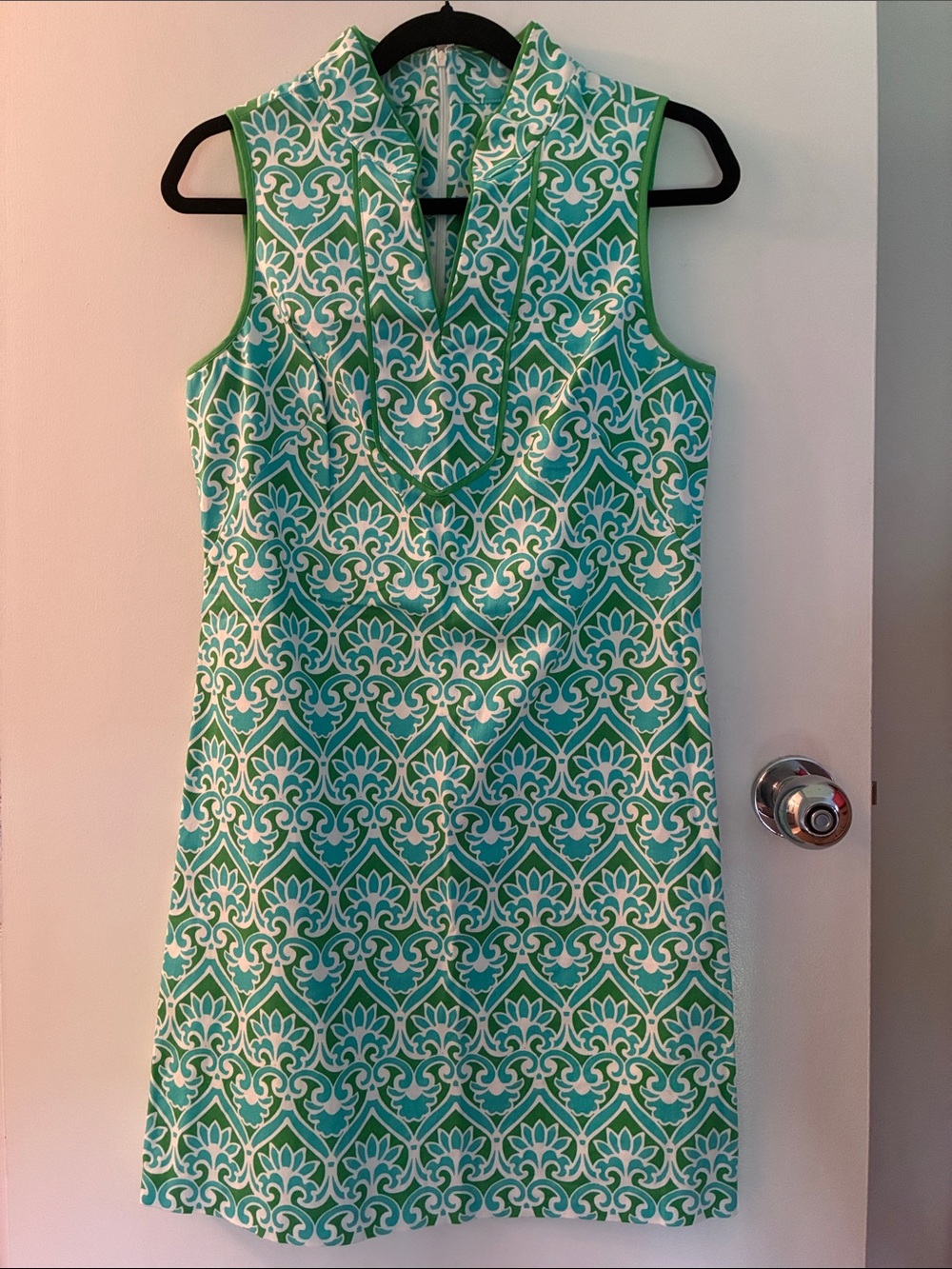 Kensie Tile Print Sleeveless Shift Dress Size 6 Excellent Condition